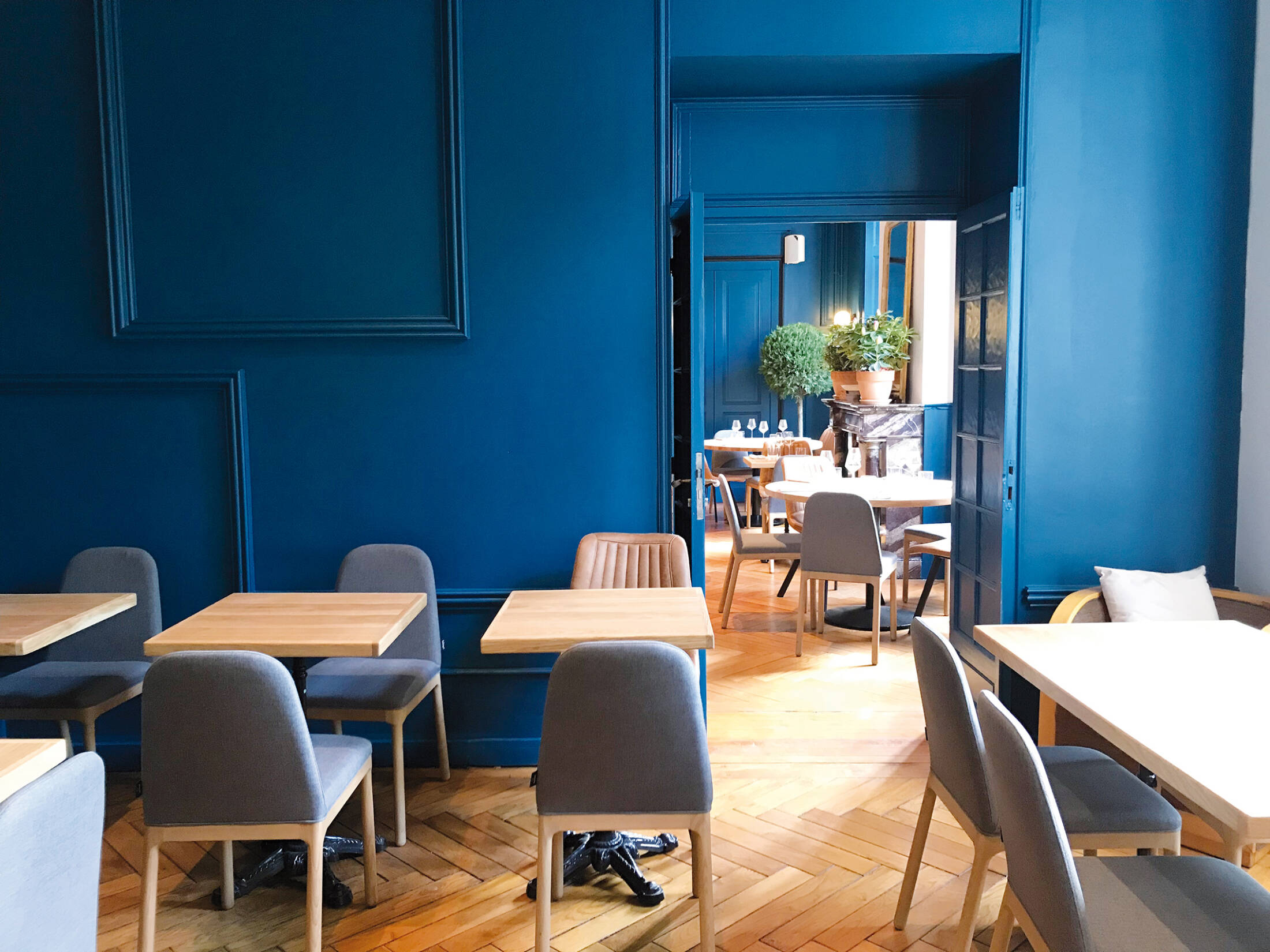 Espace du restaurant Le Sens Unique à Aix-les-Bains pour repas de groupe